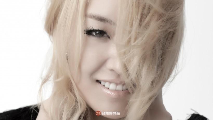 Younha高润荷哪年参加歌手选拔出道?凭借怎样演唱实力受到大众认可 Younha高润荷哪年参加歌手选拔出道?凭借怎样演唱实力受到大众认可?