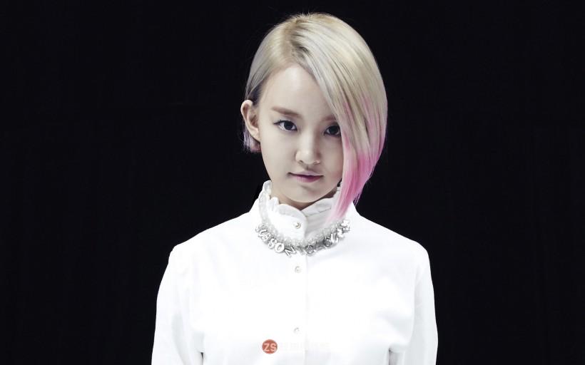 Younha高润荷哪年参加歌手选拔出道?凭借怎样演唱实力受到大众认可 Younha高润荷哪年参加歌手选拔出道?凭借怎样演唱实力受到大众认可?