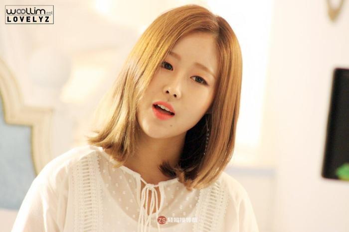 Soo Jung李秀晶担任哪个韩国女子组合队长？在哪年跟随所属女团出道？