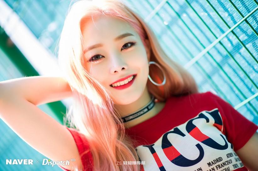 Eunwoo郑银雨哪年跟随所属女团正式出道？为何说她像可爱沙漠小狐狸？