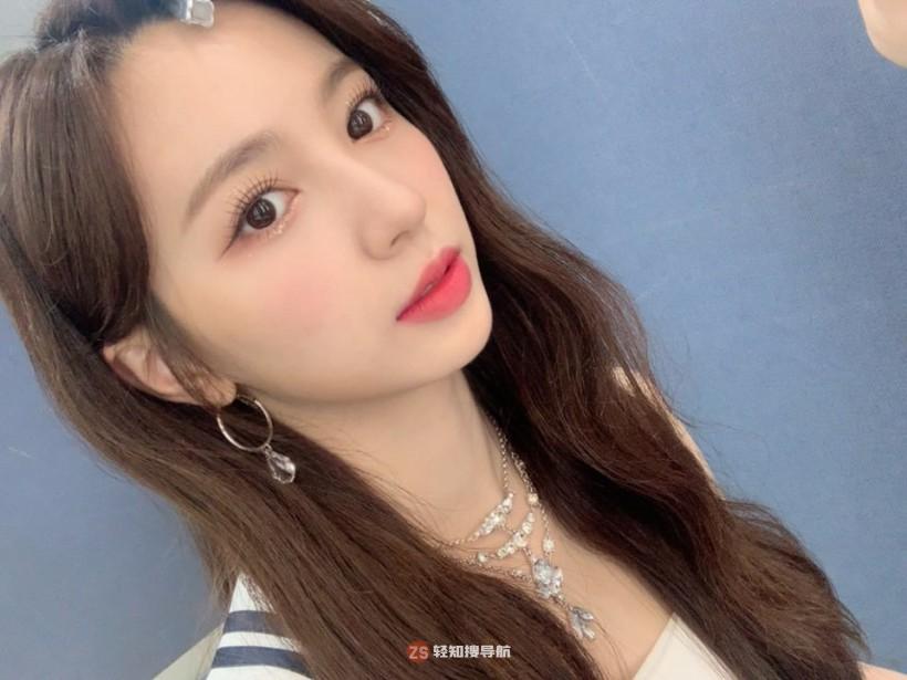 Ji Won许智媛何时跟随所属组合正式出道?她拥有怎样优越美貌引人注目 Ji Won许智媛何时跟随所属组合正式出道?她拥有怎样优越美貌引人注目?