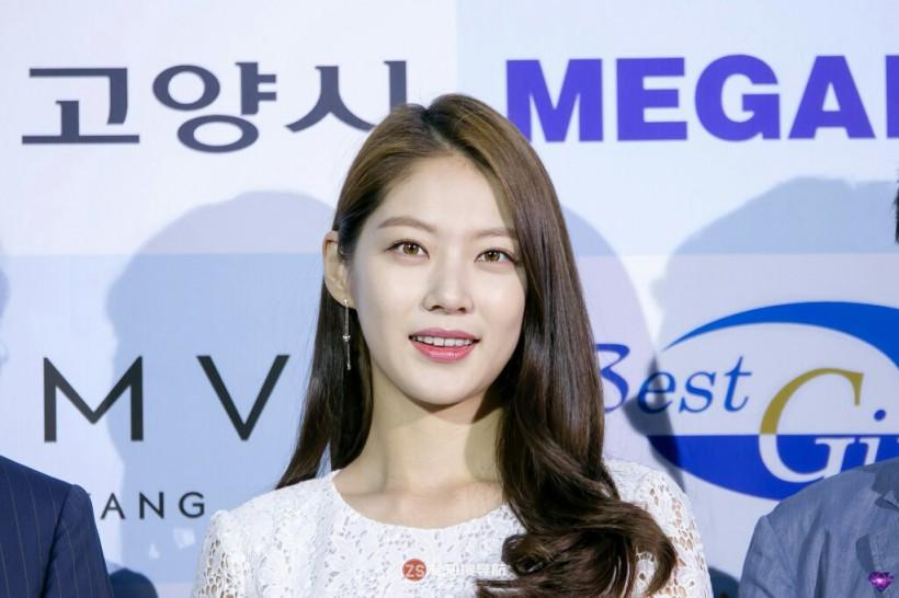 Gong Seung Yeon孔升妍何时以演员身份出道?哪年主持加盟音乐节目 Gong Seung Yeon孔升妍何时以演员身份出道?哪年主持加盟音乐节目?