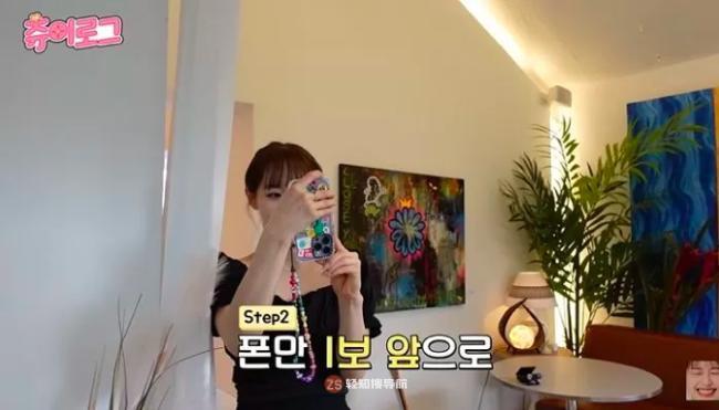 本月少女成员Chuu最近在YouTube频道：Chuu Can Do It 分享日常VLOG