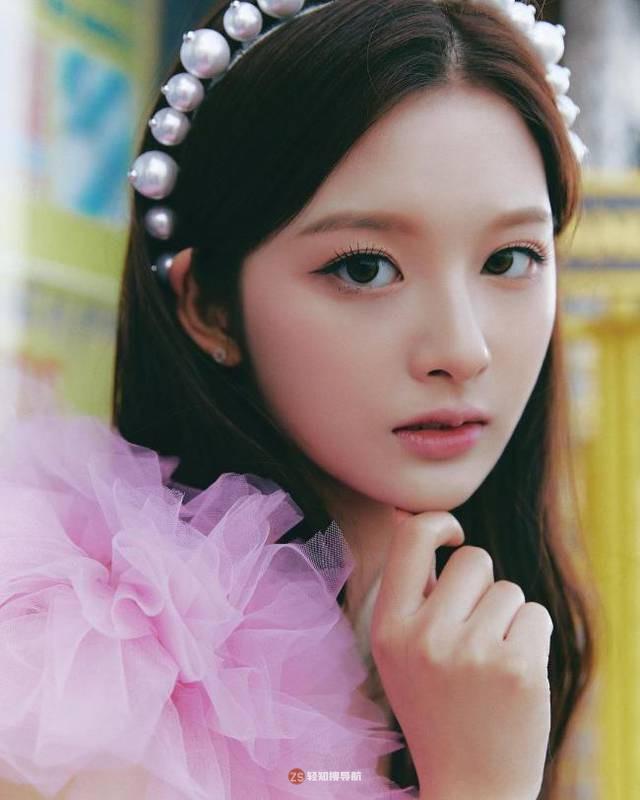 JYP新女团NMIXX,其中一位成员凭藉神仙颜值直接冲上热搜!她就是雪允 JYP新女团NMIXX,其中一位成员凭藉神仙颜值直接冲上热搜!她就是雪允