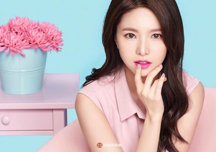 Kim Jin Hee金珍熙以哪个女团成员身份出道？展现出何种活泼可爱魅力？