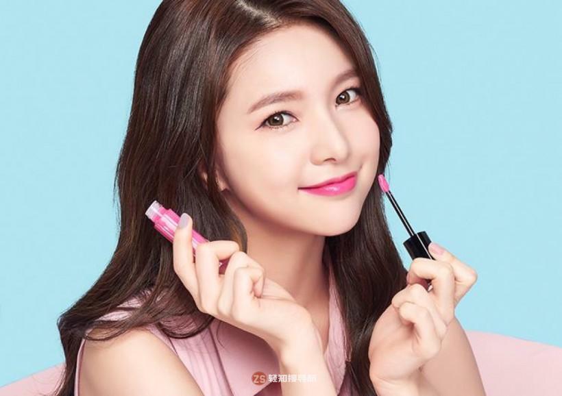 Kim Jin Hee金珍熙以哪个女团成员身份出道?展现出何种活泼可爱魅力 Kim Jin Hee金珍熙以哪个女团成员身份出道?展现出何种活泼可爱魅力?