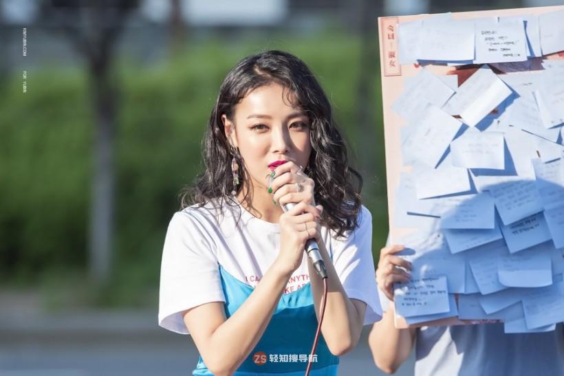 Yu Bin金宥斌哪年跟随所属女团正式出道？拥有何种气场令观者为之着迷？