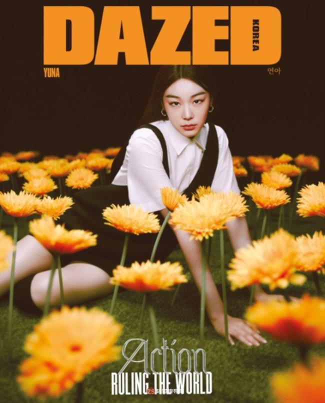 原花滑运动员金妍儿为某杂志最新一期拍摄写真，越发透露出时尚女王气场