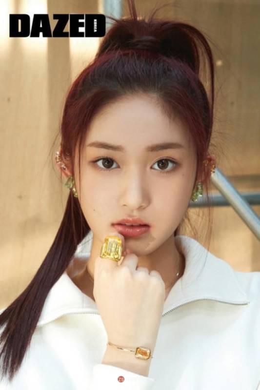 IVE安宥真、李贤瑞为某杂志最新一期拍摄写真，展现两人另一面时尚魅力