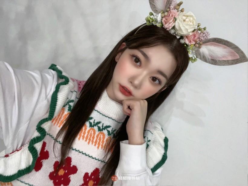 TSUKI福富月跟随哪个女团正式出道？她凭借怎样表情管理反差萌吸引人？