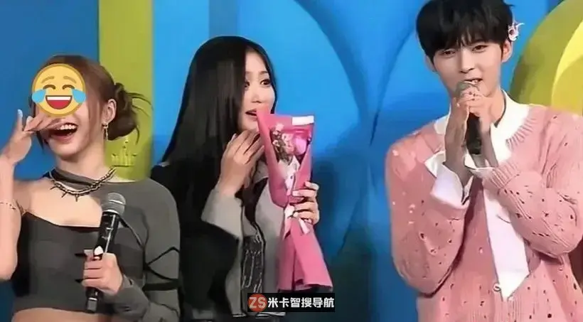 BABYMONSTER成员Chiquita对ZB1成韩彬送花给Ahyeon的反应超爆笑！