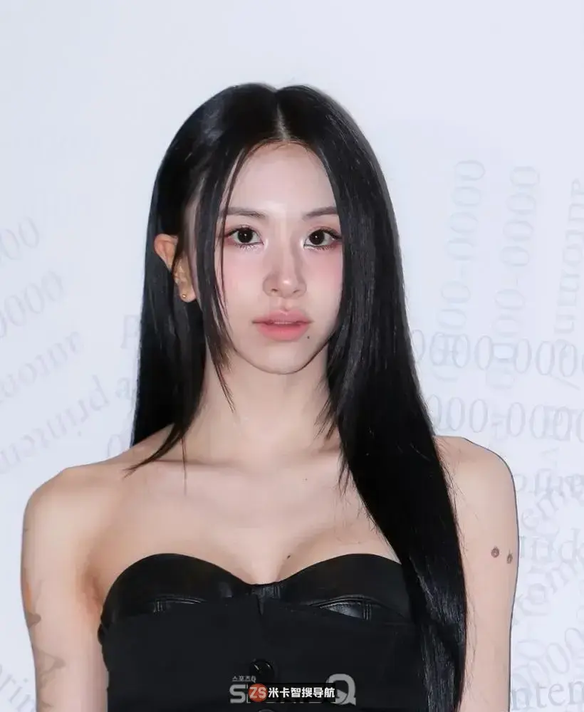 TWICE彩瑛和Mina出席”Rokh x H&M”!合作活动惊艳全场 TWICE彩瑛和Mina出席”Rokh x H&M”!合作活动惊艳全场