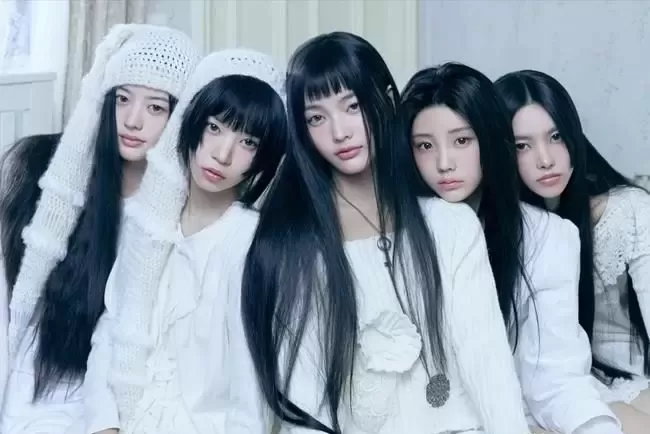 ILLIT在韩国主要排行榜上占据1位!第五代女子组合音源强者的伟业 ILLIT在韩国主要排行榜上占据1位!第五代女子组合音源强者的伟业